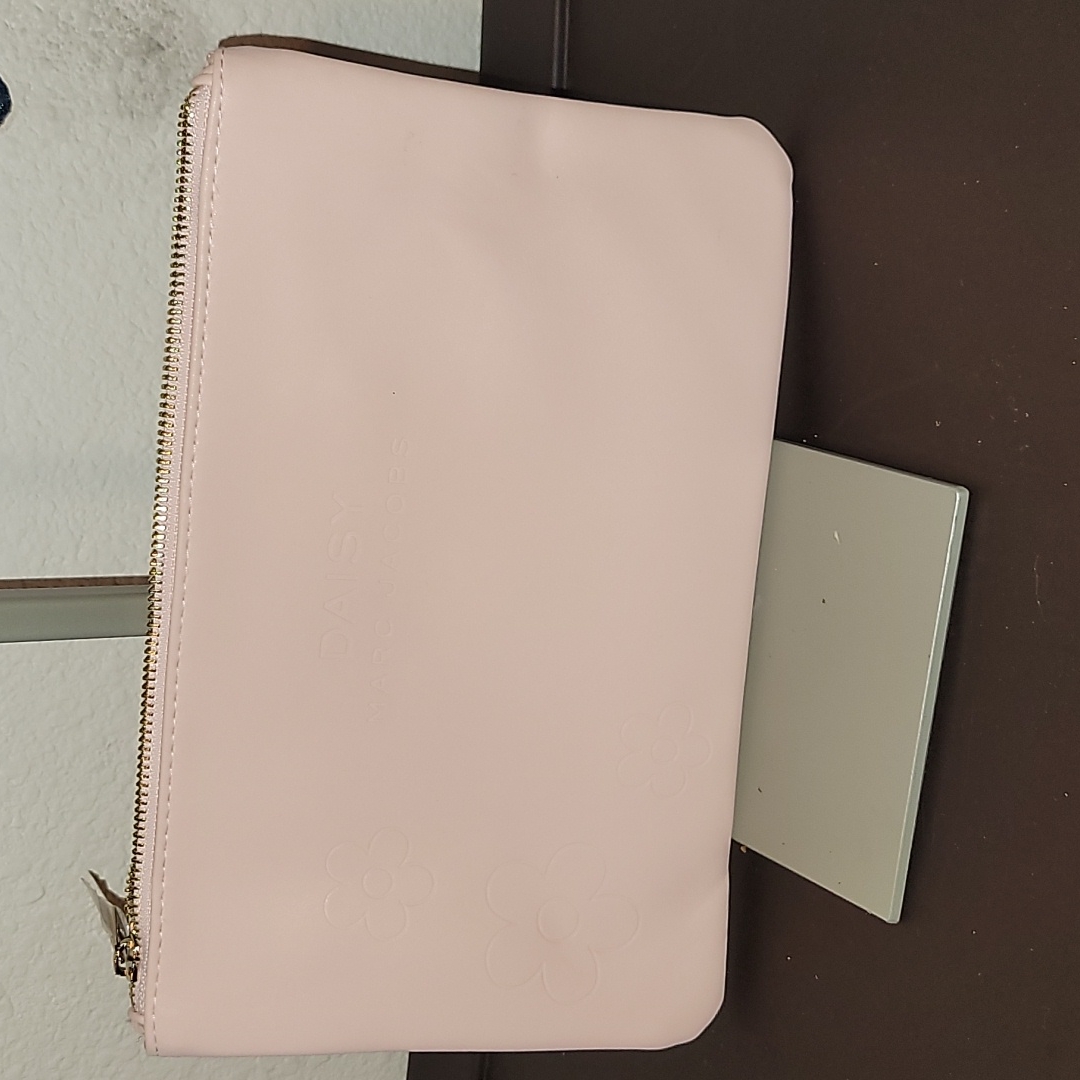 Daisy Marc Jacobs Cosmetic Bag